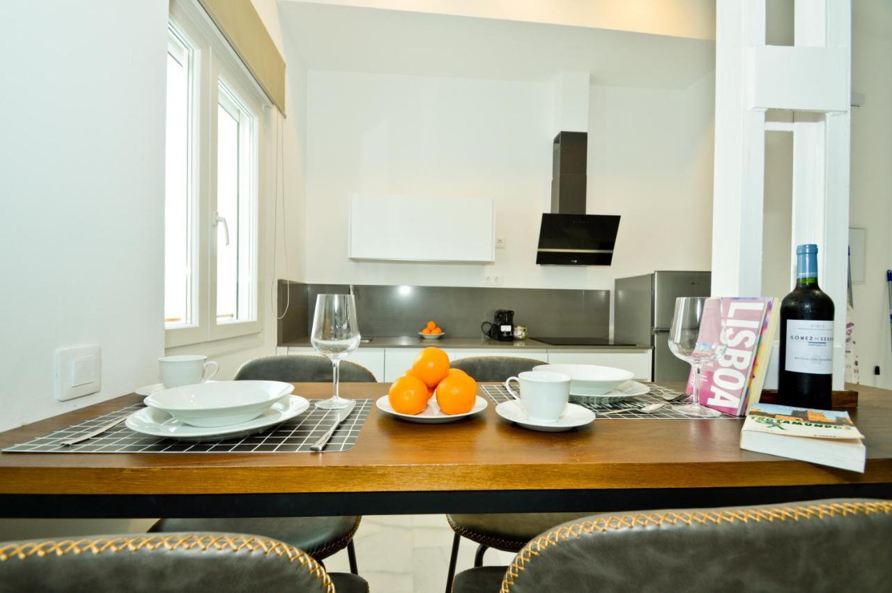 Ninesuites Sevilla Bagian luar foto