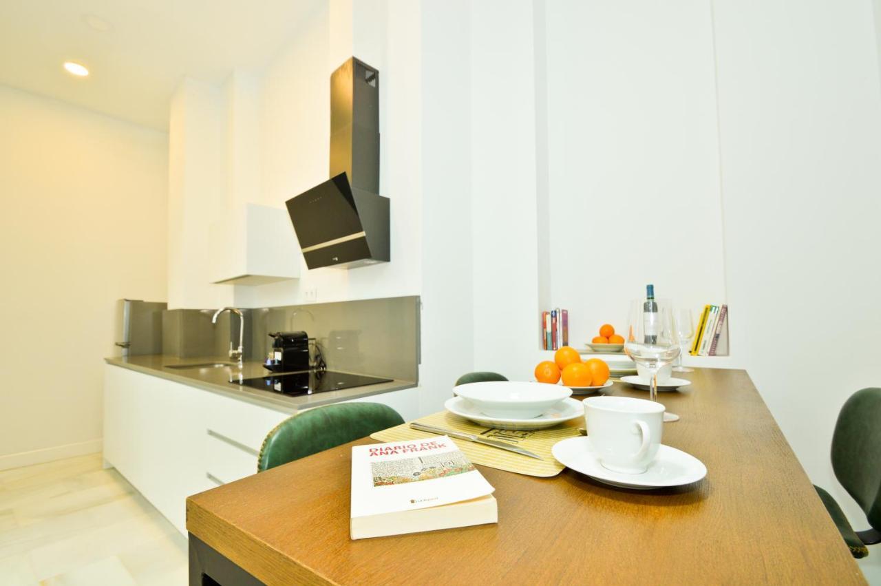 Ninesuites Sevilla Bagian luar foto