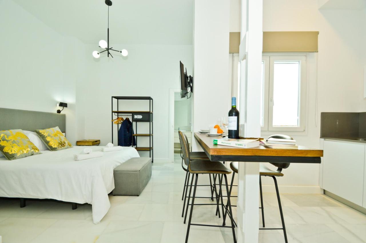Ninesuites Sevilla Bagian luar foto