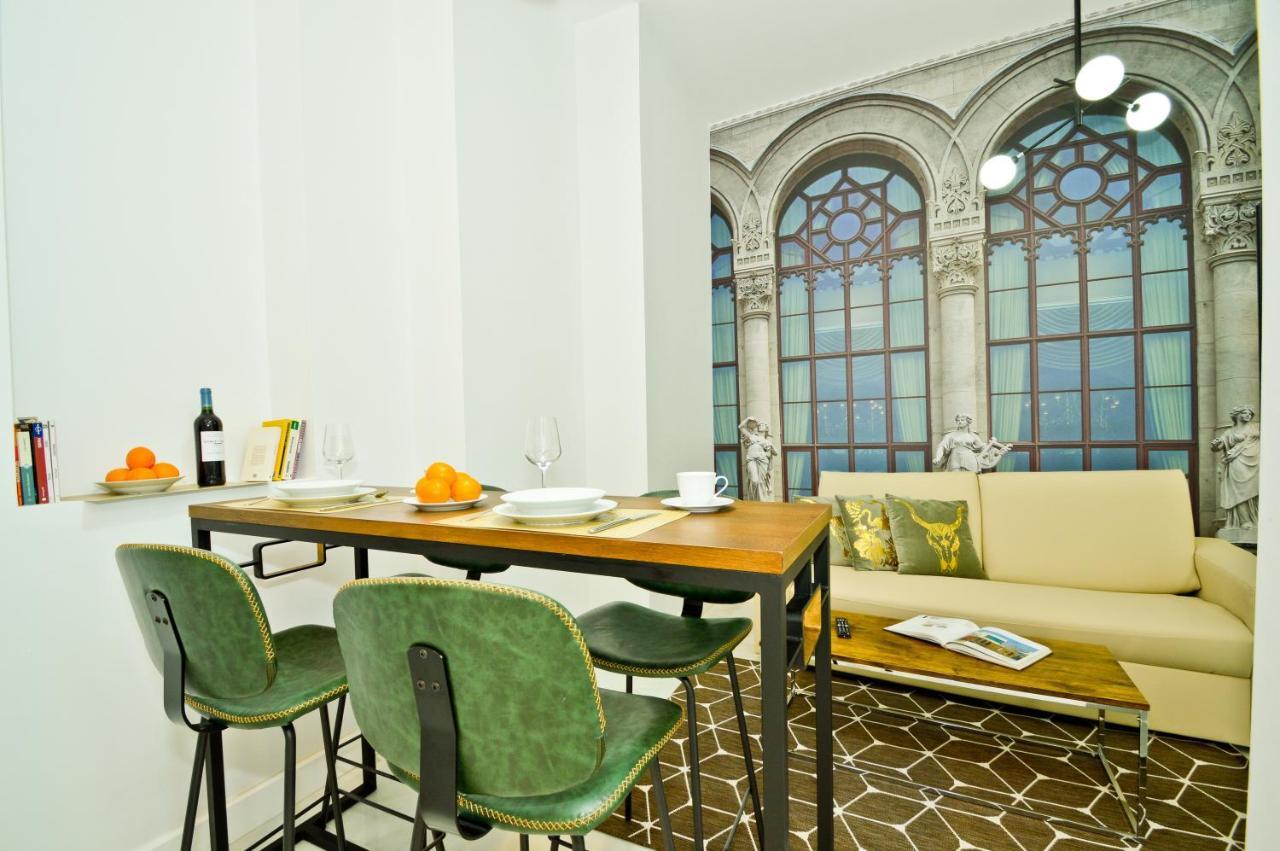 Ninesuites Sevilla Bagian luar foto
