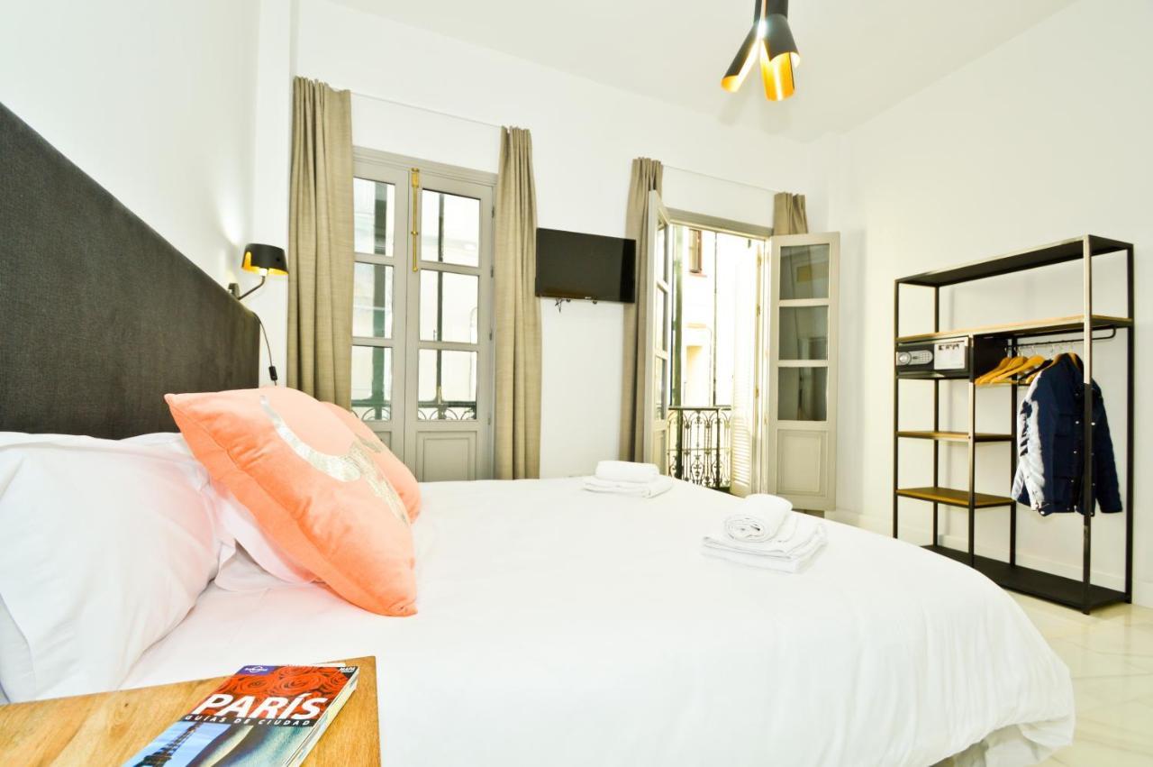 Ninesuites Sevilla Bagian luar foto