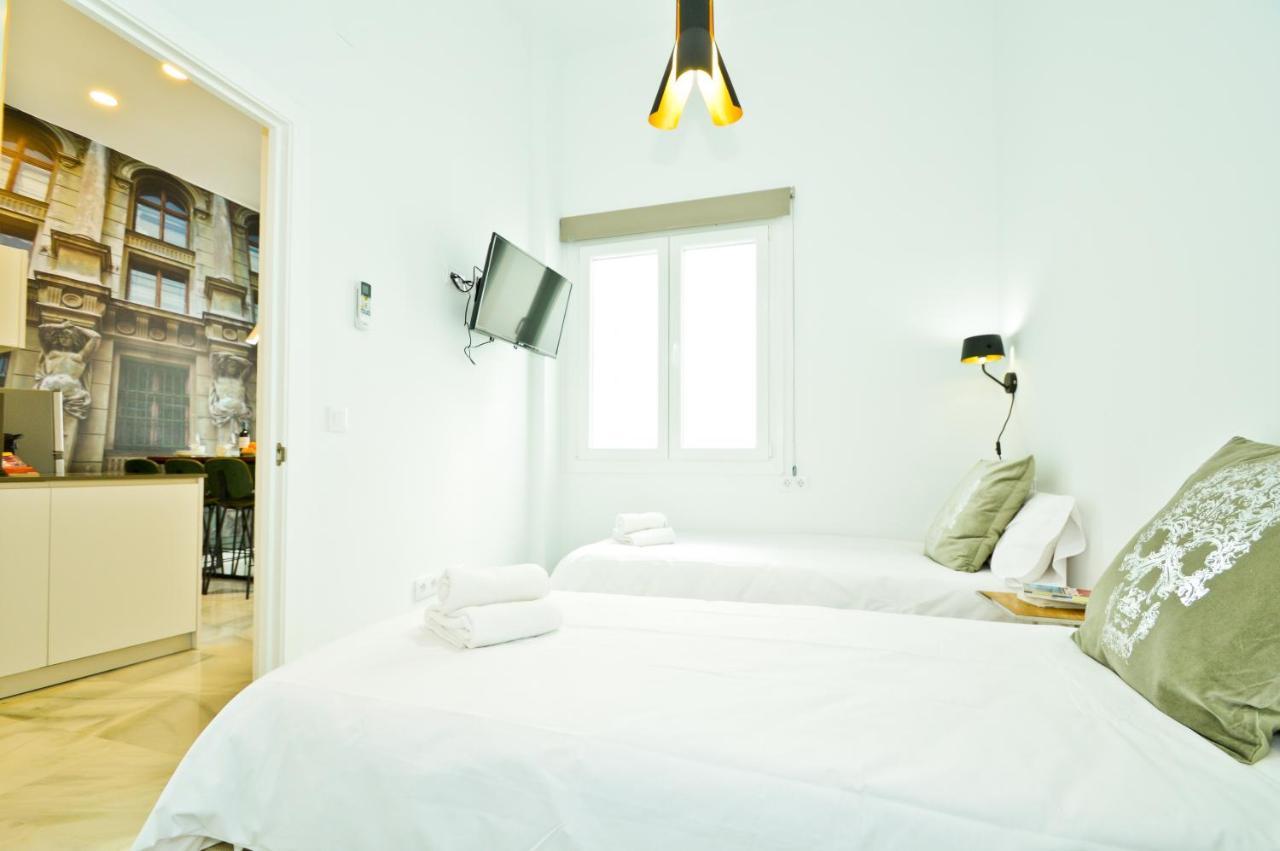 Ninesuites Sevilla Bagian luar foto