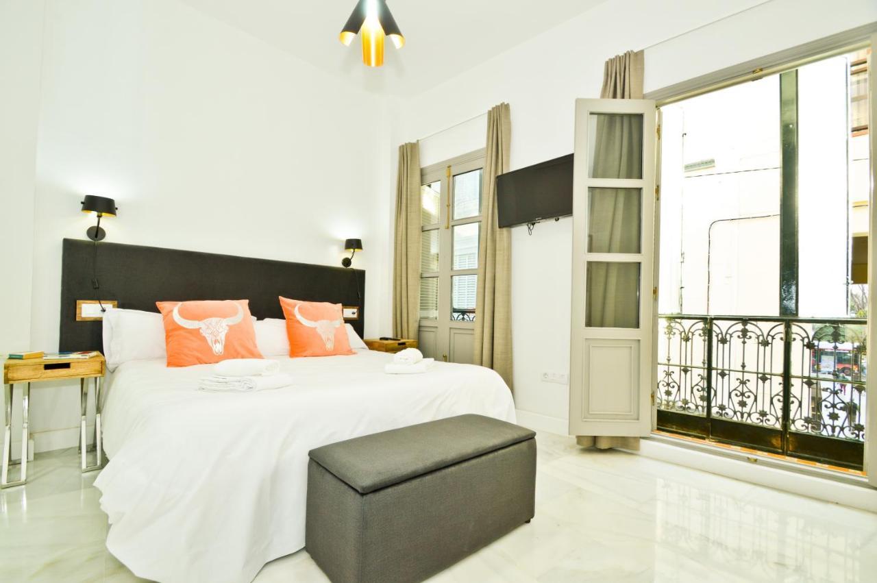 Ninesuites Sevilla Bagian luar foto