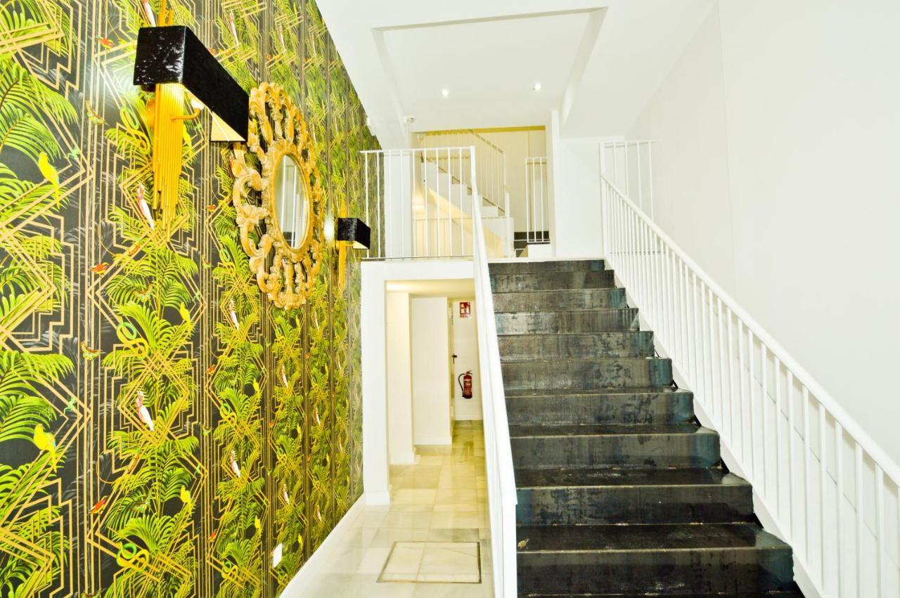 Ninesuites Sevilla Bagian luar foto