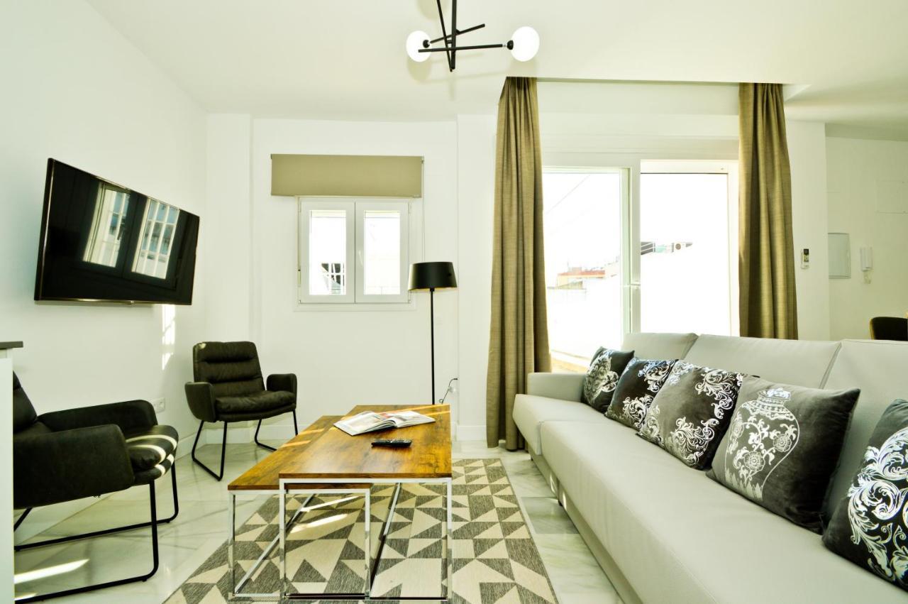 Ninesuites Sevilla Bagian luar foto